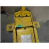 Image 2 : ESTATE:  2 TON FLOOR JACK
