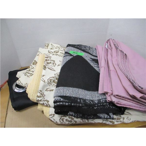 BOX C/W DRAPES & COVERS