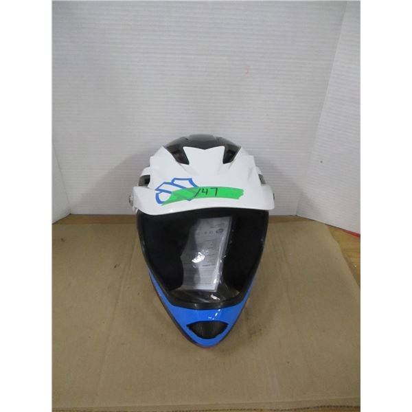 NEW:  HARLEY DAVIDSON BIKE HELMET (SIZE LARGE)