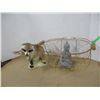 Image 1 : BASKET C/W 2 ORNAMENTS