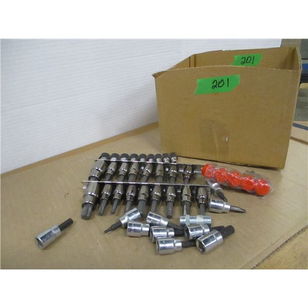 ESTATE:  ASSORTED TORQUE & HEX WRENCHES