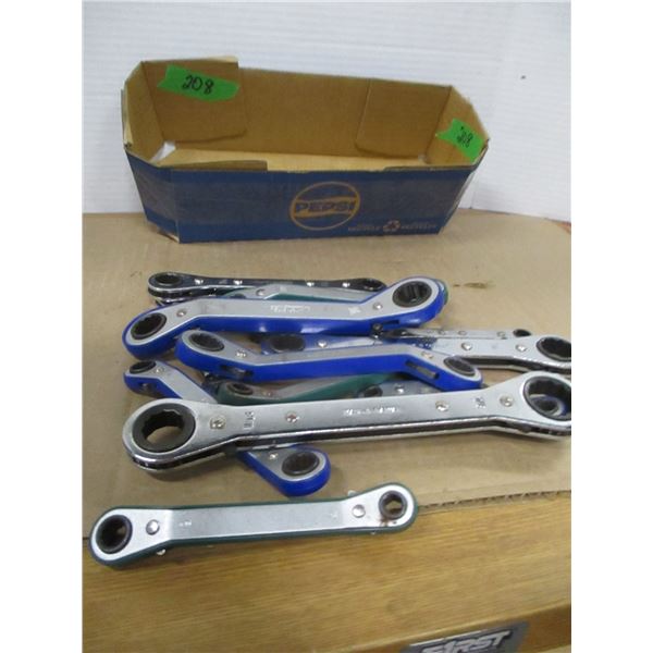 ESTATE:  FLAT C/W RATCHET WRENCHES