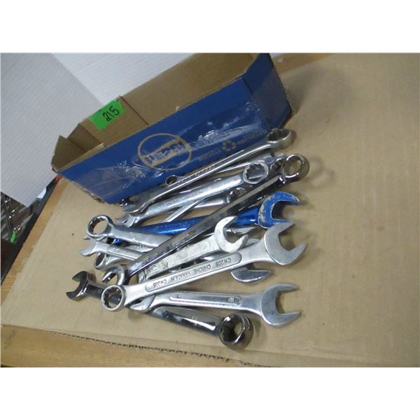 ESTATE:  FLAT C/W ASSORTED WRENCHES