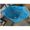 Image 4 : ESTATE:  LAUNDRY HAMPER, RADIO, MISC