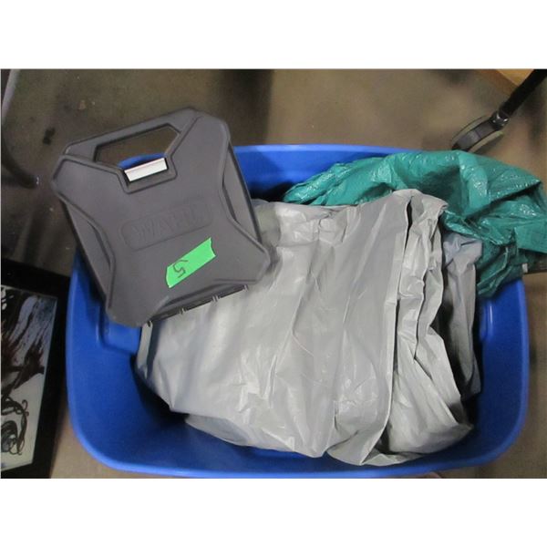 ESTATE:  TOTE C/W TARPS