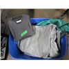 Image 1 : ESTATE:  TOTE C/W TARPS