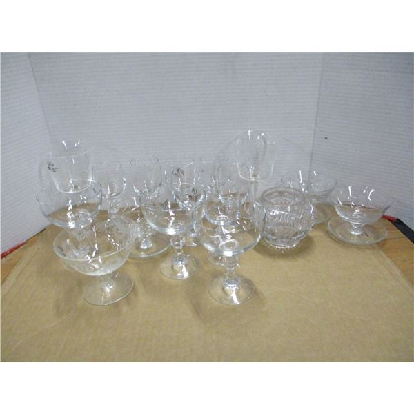 BOX C/W STEMWARE & GLASSWARE