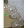 Image 3 : BOX C/W STEMWARE & GLASSWARE