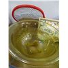 Image 3 : FLAT C/W BUG ZAPPER, BOWLS, ETC