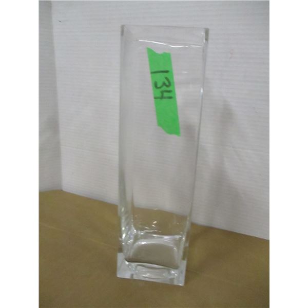 ESTATE:  CLEAR SQUARE VASE (12")