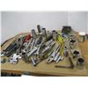 Image 1 : ESTATE:  BIN C/W ASSORTED TOOLS