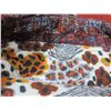 Image 2 : ESTATE:  HANDMADE QUILT (FULL/QUEEN SIZE)