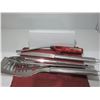 Image 1 : 3 BBQ TOOLS & BBQ LIGHTER