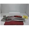 Image 2 : 3 BBQ TOOLS & BBQ LIGHTER