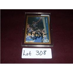 FLEER SHAQUILLE O'NEAL AUTOGRAPHED ROOKIE