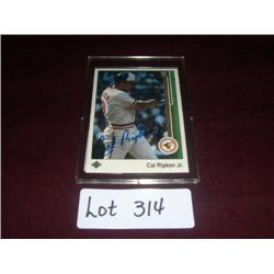 CAL RIPKEN JR AUTOGRAPHED CARD, UPPER DECK