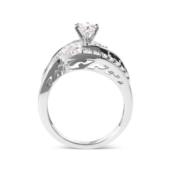 14K White Gold Diamond Swirl Cocktail Ring - 1.00 Cttw