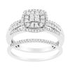 Image 1 : 10K Gold Diamond Engagement Ring Set