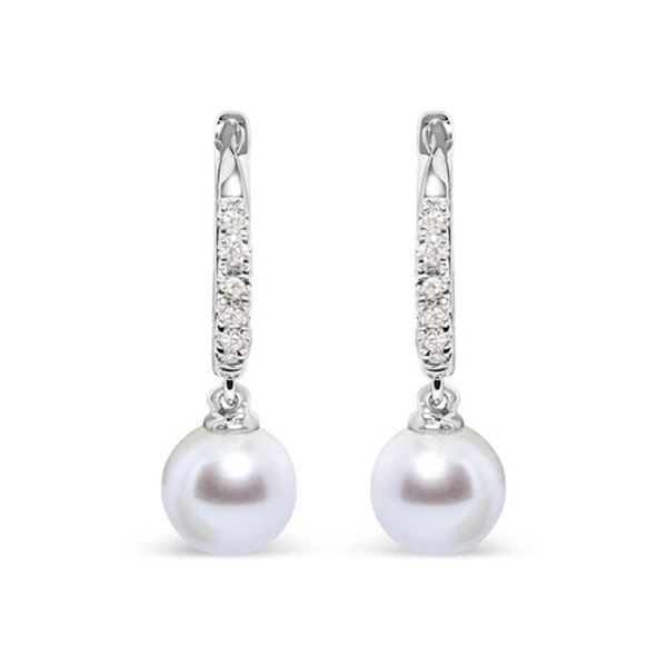10K White Gold 6x6mm Cultured Freshwater Pearl & D