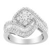 Image 2 : 14K Gold Diamond Floral Cluster Ring