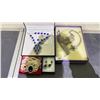 Image 2 : LOT OF ASSORTED JEWELRY