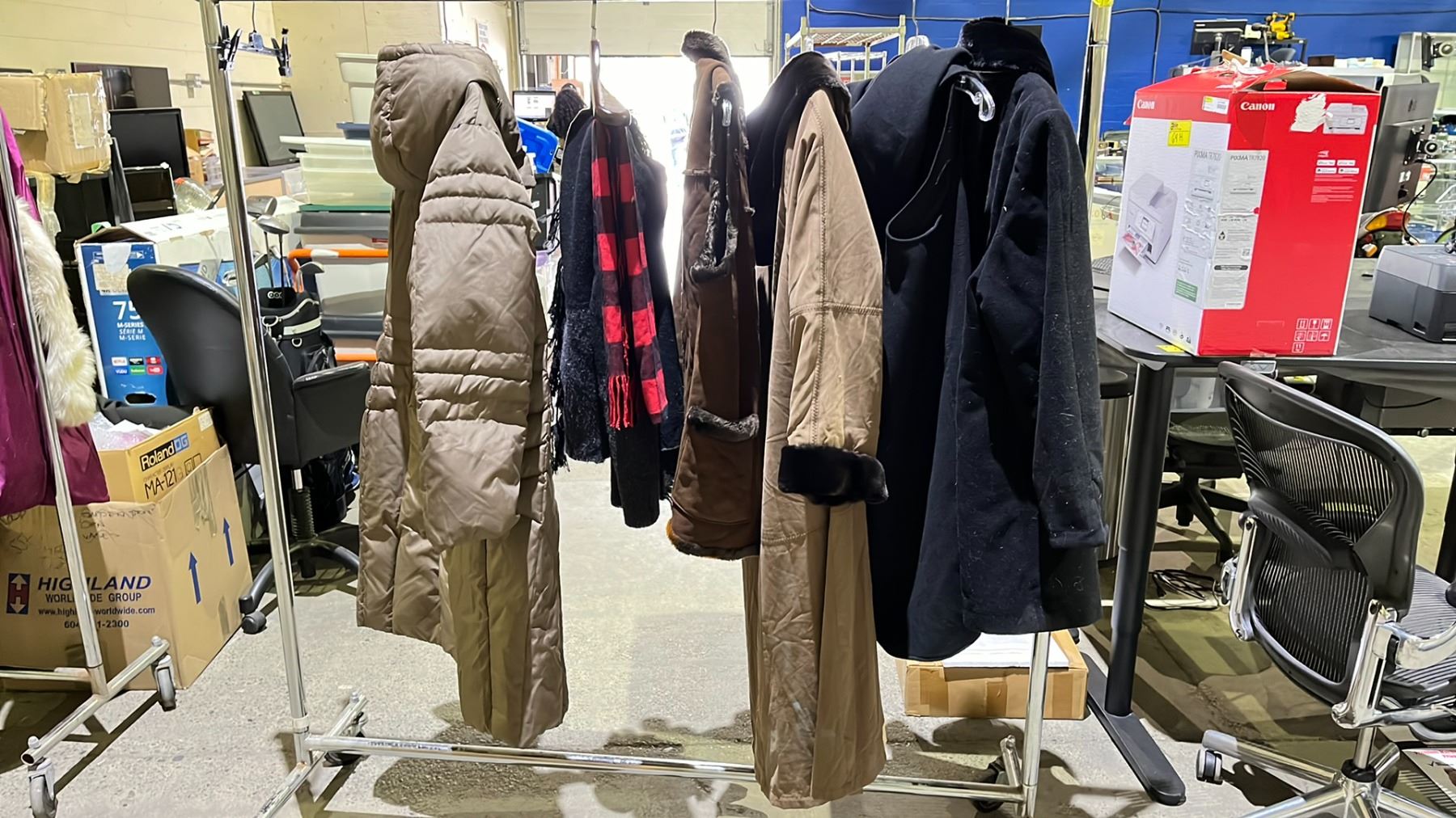 RACK OF ASSORTED CLOTHING (RACK NOT INCLUDED) - Able Auctions