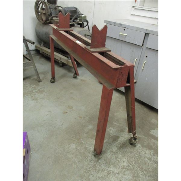 60” Long Pipe Stand on Castors