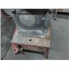 Image 5 : Beaver Band Saw on Stand – 20” x 20” With Blades