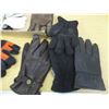 Image 4 : (6+) Pairs of Used Gloves & Mittens