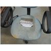 Image 3 : (4) Swivel Office Chairs on Castors