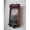 Image 2 : (3) 31-Day Pendulum Wall Clock With Key & 2 – Pictures / Glass Picture has Crack