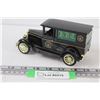 Image 1 : Liberty Classic Hudson's Bay Company 1928 Chevy Delivery Sedan Scale Model