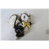 Image 2 : Vintage Ceramic Wall Hanging Skunk Family