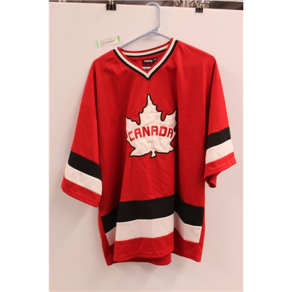 *Teepee Canadian Hockey Jersey - Size XL