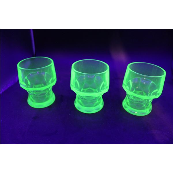 (3) Uranium Glasses - Some Chipping
