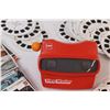 Image 2 : Vintage View Master w/Various Themed Slides