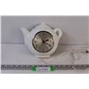 Image 1 : Vintage Sessions Kettle Plug In Clock - 7"x8"