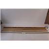 Image 1 : (3) Vintage Wooden Meter Sticks
