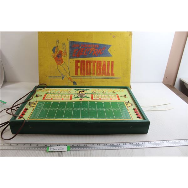 Jim Prentice Electric Football Game - Untested