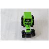 Image 2 : Deutz-Fahr 1/32 Diecast DX4.70 Toy Tractor