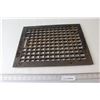 Image 1 : Vintage Cast Iron Heat Grate