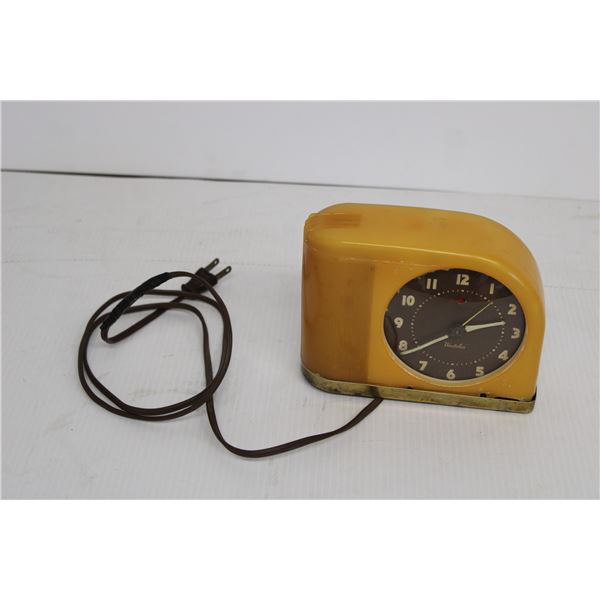 West Clox Moon Beam Clock - As Is, Untested