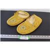 Image 1 : Genuine Leather Moccasins w/Beading - Size 11-12