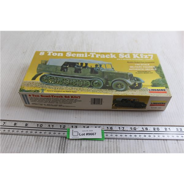 8 Ton Semi-Track Sd Kfz7 Personnel Carrier Model Kit - 1/40, As Is