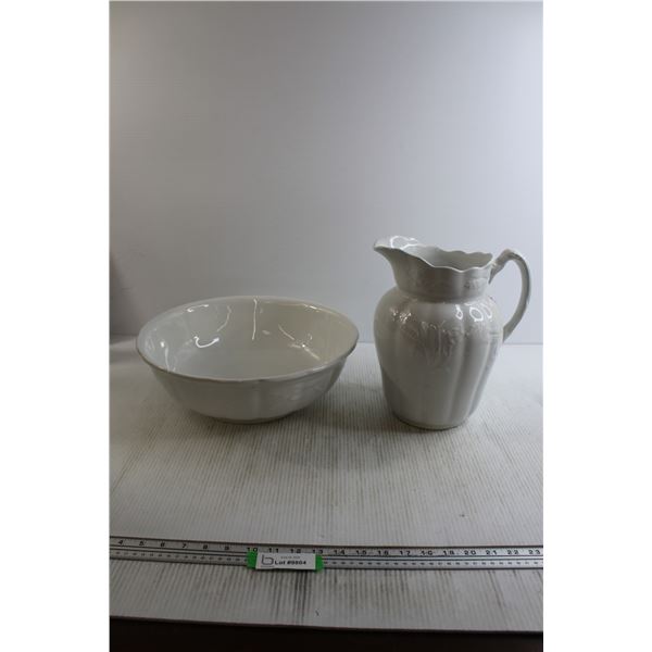 Royal Ironstone Pitcher and Basin - Crack