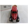 Image 4 : Lennox 1940 Ford Ultra Edition Pickup 100th Anniversary Die Cast Coin Bank