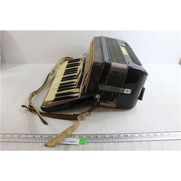 Accordion - Untested, As Is