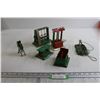 Image 1 : (6) Vintage Tin Industrial Toys / Accessories for Steam Engine Toy