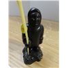 Image 2 : Handmade Canada pearlite stonecraft carved Inuit Eskimo hunter spear figurine