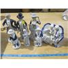 Image 9 : Lot of Porcelain Fine Blue & White Figurines